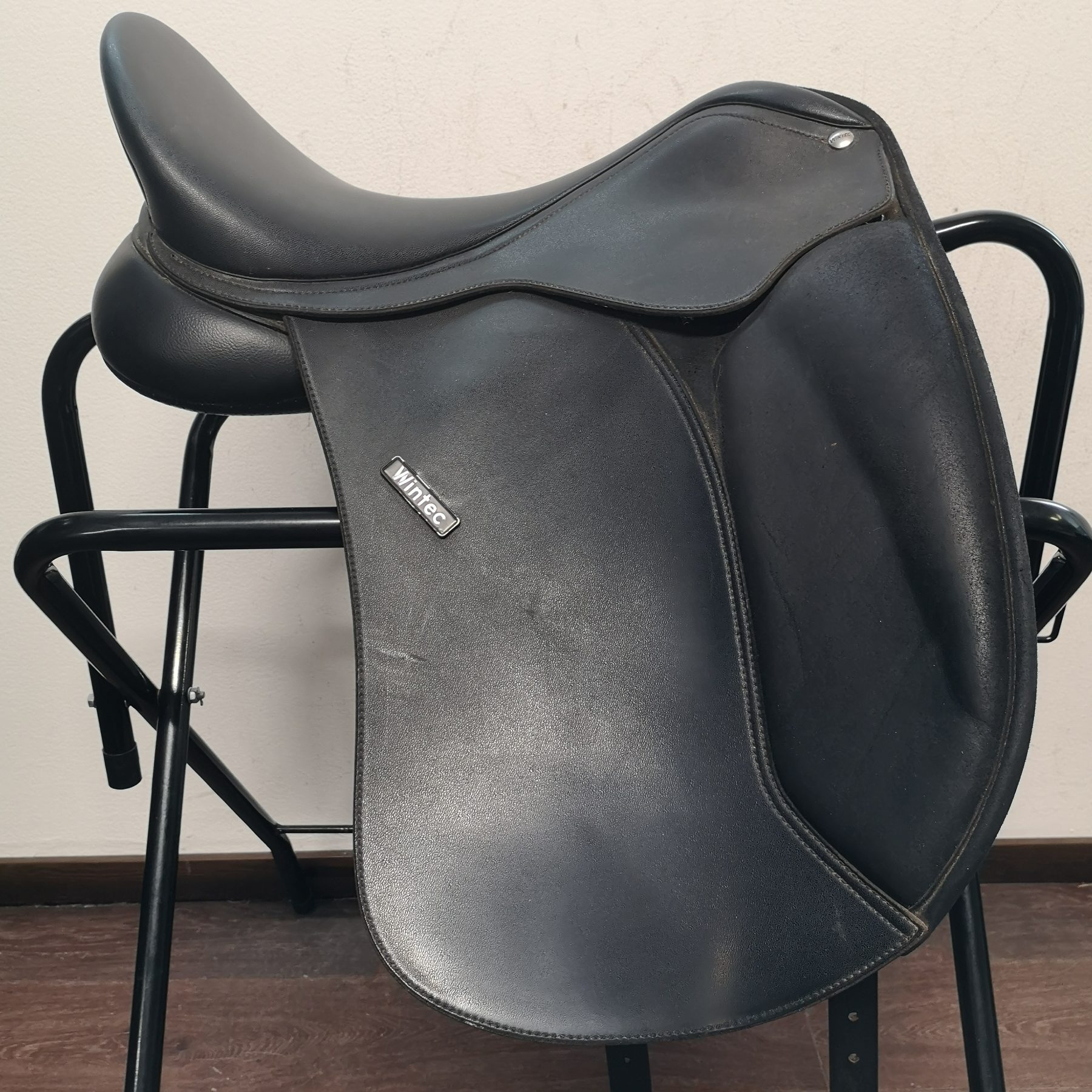 Wintec 500 Dressage (Kopio)